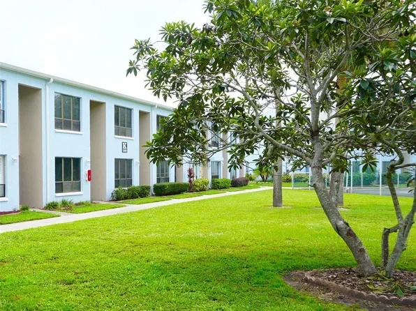 1849 Abrico Dr #K7, Lutz, FL 33558