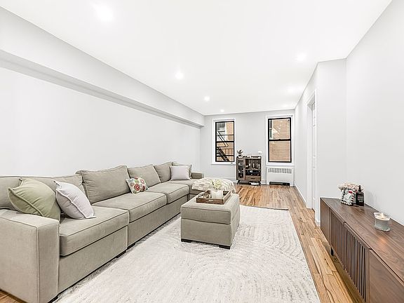 2nd image of 525 W 235th St APT 3F