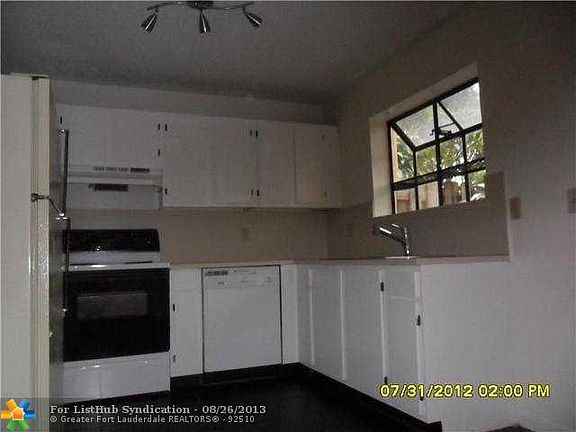 5th image of 333 City View Dr #333