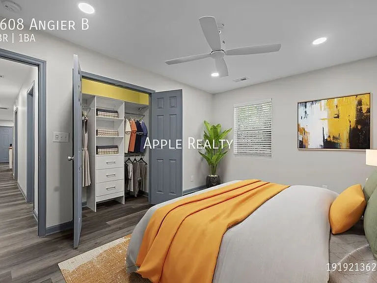 1608 Angier Ave #B — Photo 5