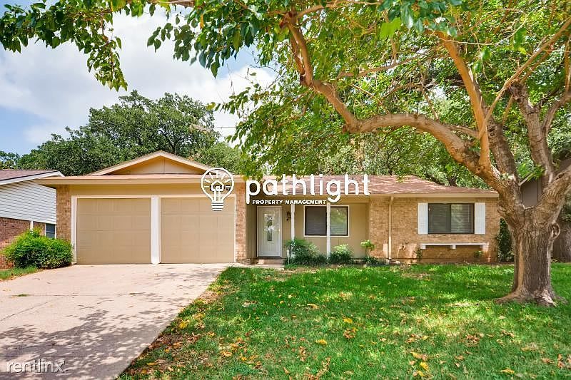 1st image of 2705 Hilldale Blvd