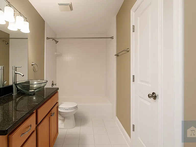 2600 W 47th Ave #303 — Photo 7