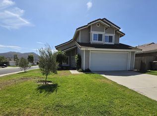 208 Calle Tamega, Camarillo, CA 93012