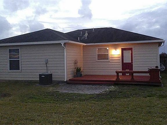 5th image of 7207 Lilac Manor Ln