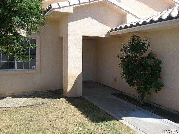 2nd image of 15468 Avenida Manzana