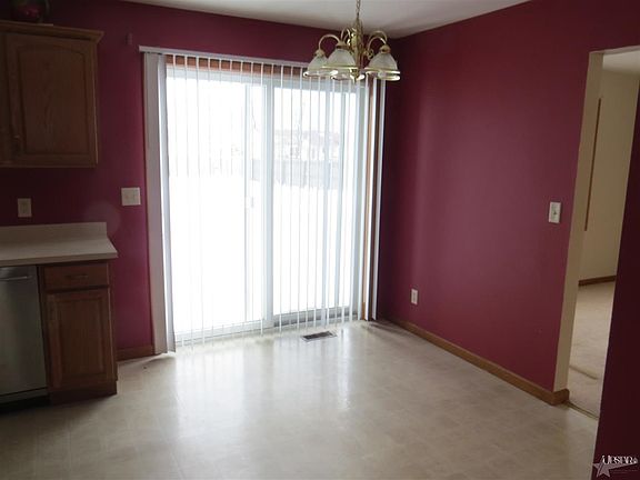 4th image of 65739 Woodbury Dr