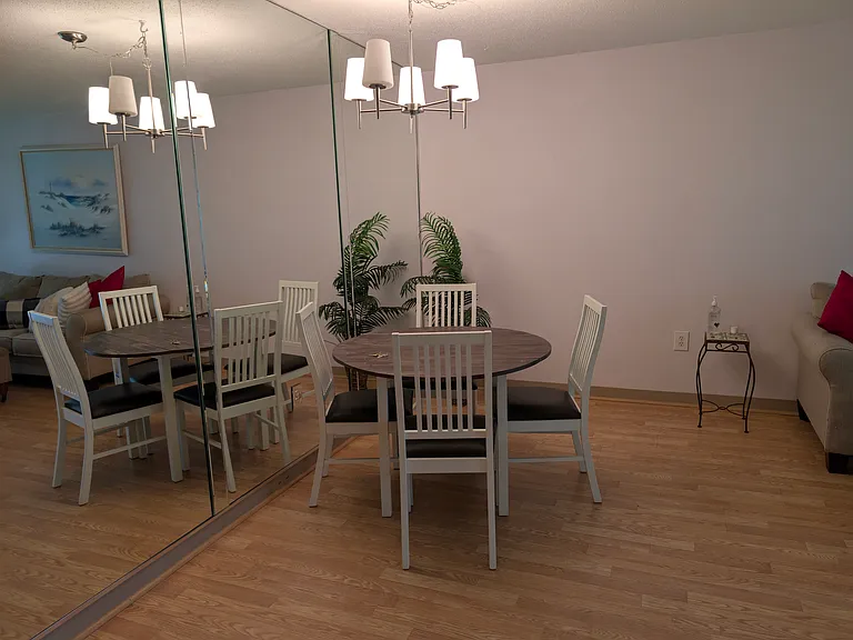 2700 Bayshore Blvd — Photo 7