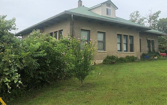 5th image of 33 Rivermines St
