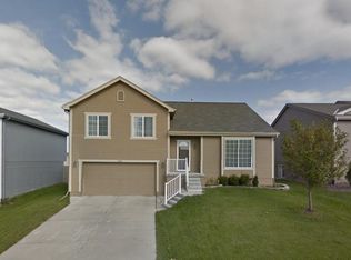 16420 Butler Ave, Omaha, NE 68116