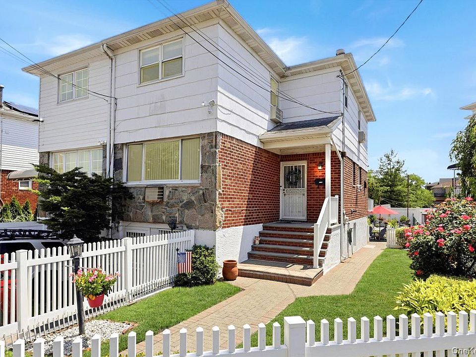 1st image of 3132 Ampere Avenue