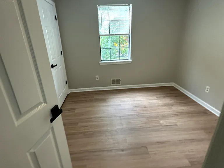125 Westwood Dr — Photo 9