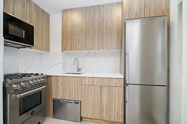 Rented by REAL New York | media 5