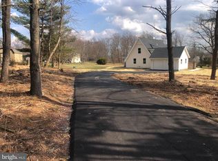 2960 Barndt Rd, Telford, PA 18969