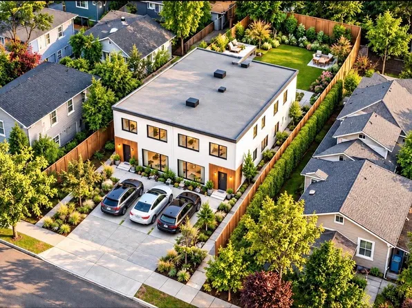 15980 Thrift Ave, White Rock, BC V4B 2N1