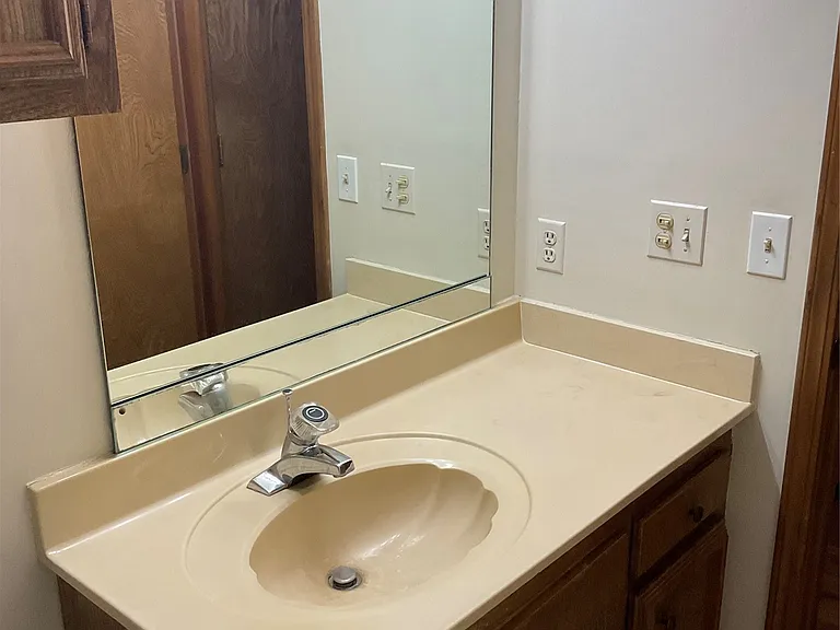 6721 S 78th East Ave — Photo 13