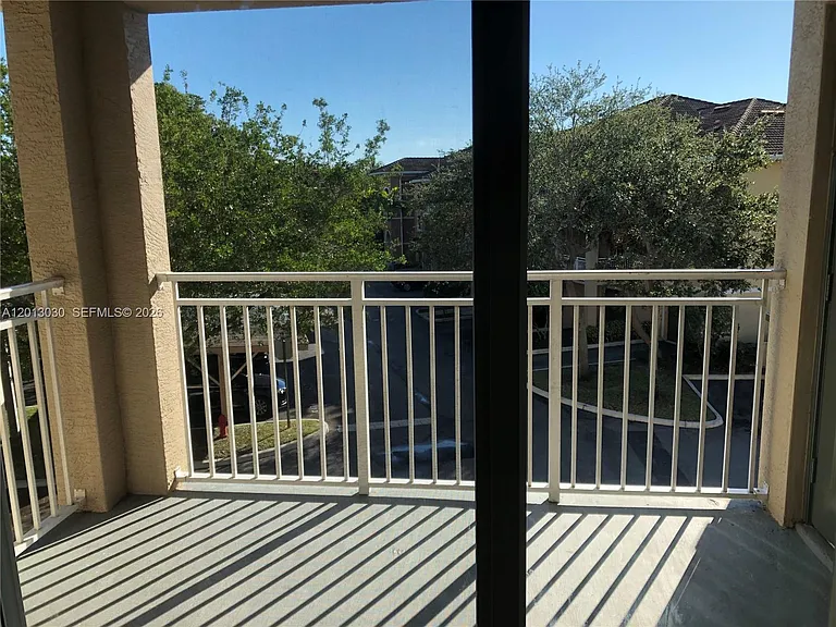 6559 Emerald Dunes Dr #304 — Photo 5