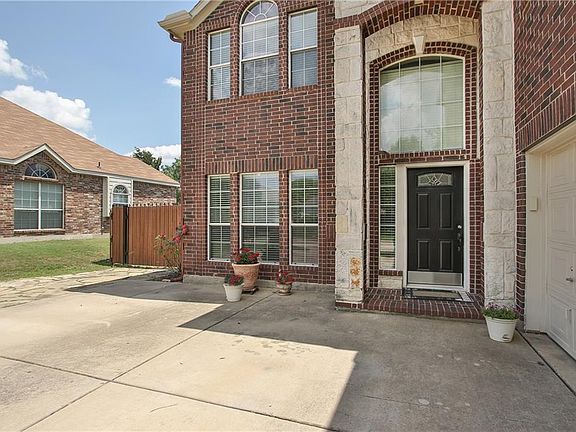 2nd image of 5309 Meadow Valley Dr