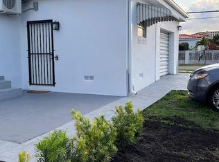 61 NW 38th Ct, Miami, FL 33126