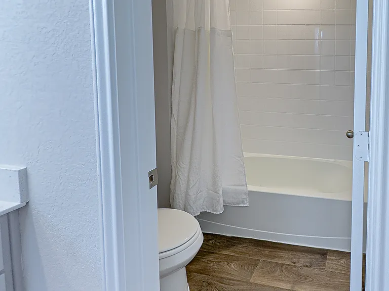 220 Brooklyn Dr — Photo 19