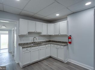 219 Broad St, Florence, NJ 08518