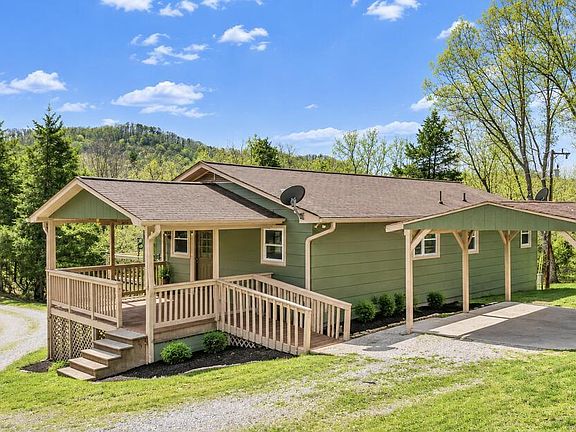2nd image of 2086 Hickory Valley Rd