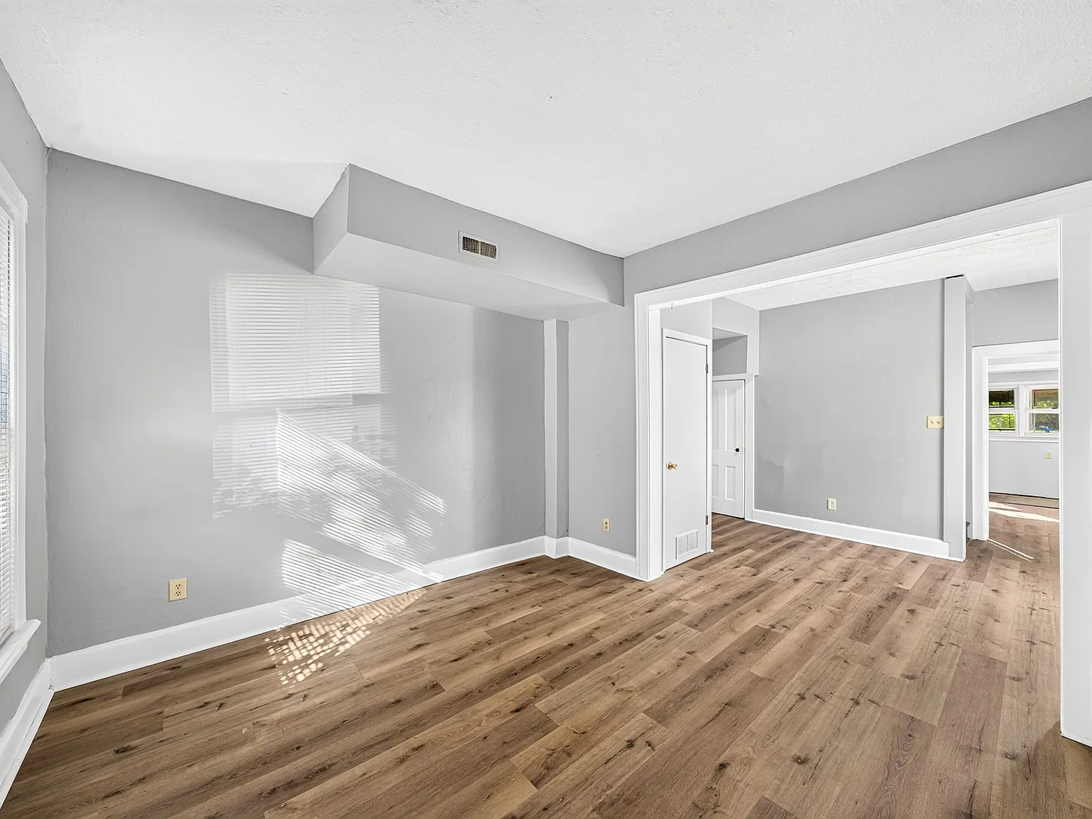532 Kosciuszko St — Photo 3