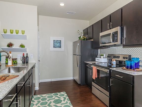 Agora Stone Oak Kitchen