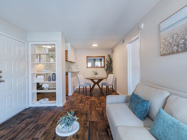 5701 Sandshell Dr APT 1204