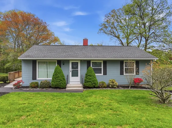 3 Vinal St, Hudson, MA 01749