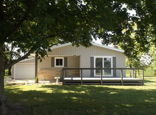 4495 Radio Tower Rd, Olney, IL 62450