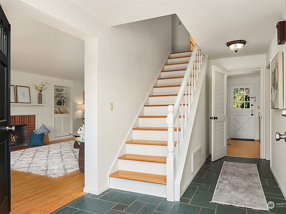 5th image of 12620 SE 59th Street