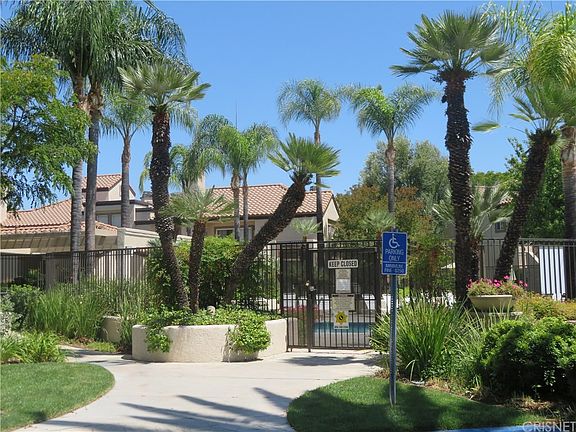 4th image of 24113 Del Monte Dr Unit 31