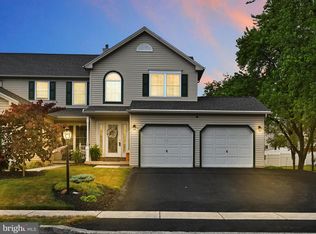 19 Nottingham Dr, Mechanicsburg, PA