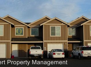 1506 NE 8th St, Redmond, OR 97756