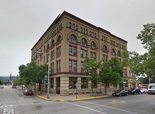 157 W 3rd St #409, Winona, MN 55987