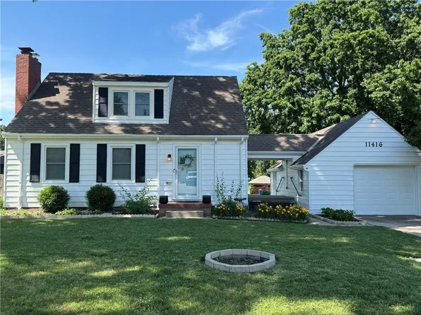 11416 W 61st Ter, Shawnee, KS 66203
