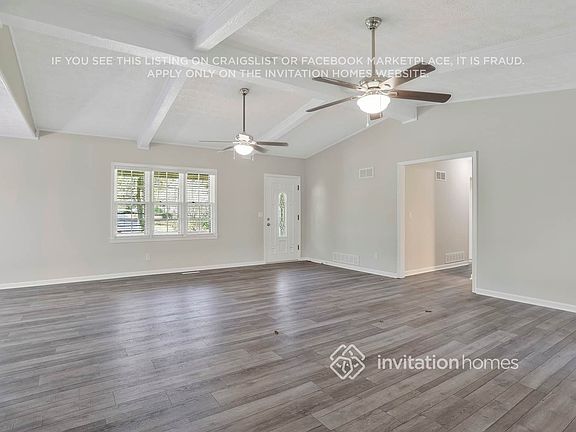 4th image of 3647 Mill Lake Dr