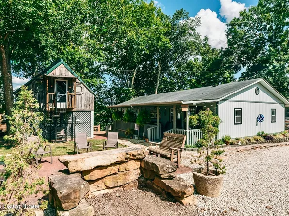 498 Rainbow Knob Ln, Mc Daniels, KY 40152
