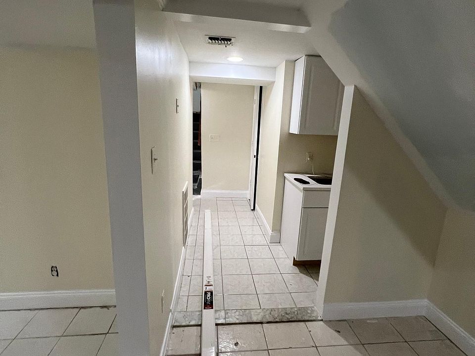 1st image of 15 Hawley Ave