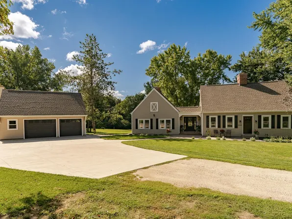 5100 Saint Mary Dr NW, Rochester, MN 55901