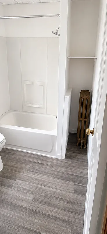 3 bed, 2.0 bath, $1,650 — Photo 4
