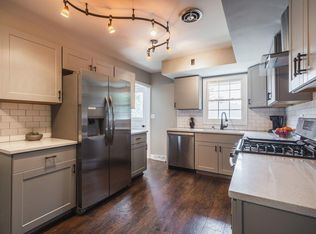 7231 Elberton Ave, Greendale, WI 53129