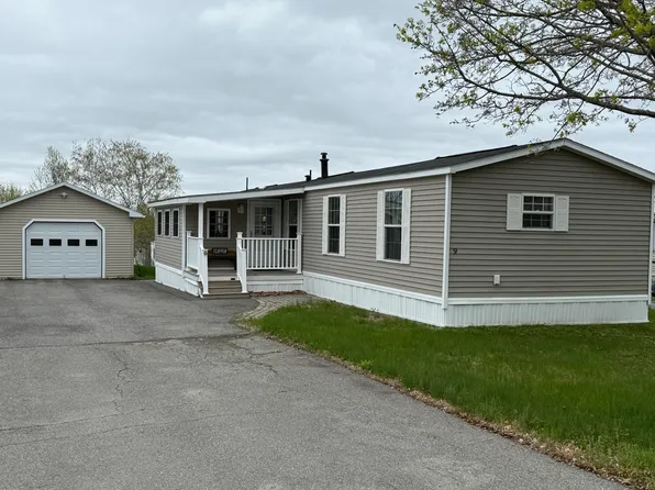 9 L Street, Bangor, ME 04401