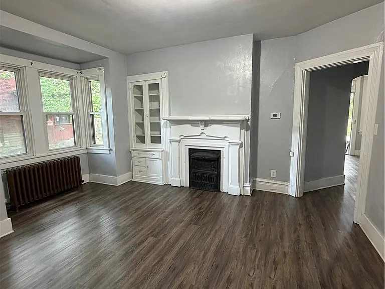 11 Maplewood Ave — Photo 6