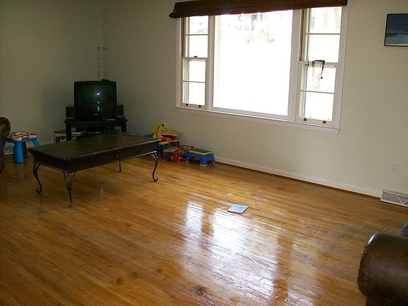 h/d wood floors