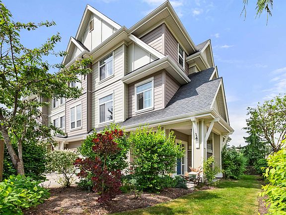 2nd image of 45290 Soowahlie Cres #14