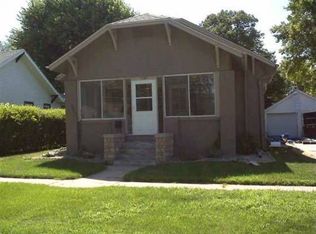 1127 N Minnesota Ave, Hastings, NE 68901