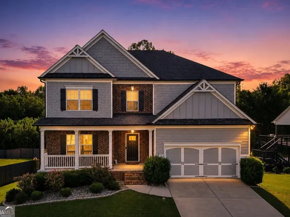 86 Twelve Oaks Dr SE, Cartersville, GA 30120