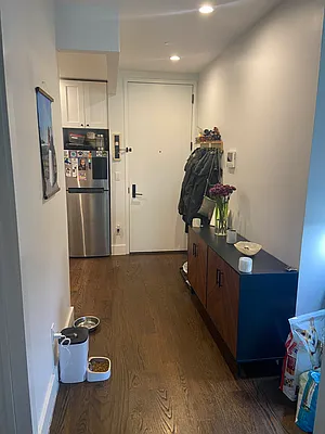 Rented by Delmark Realty LLC | media 16