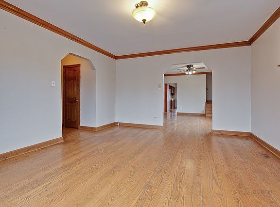 5th image of 4254 N Overhill Ave